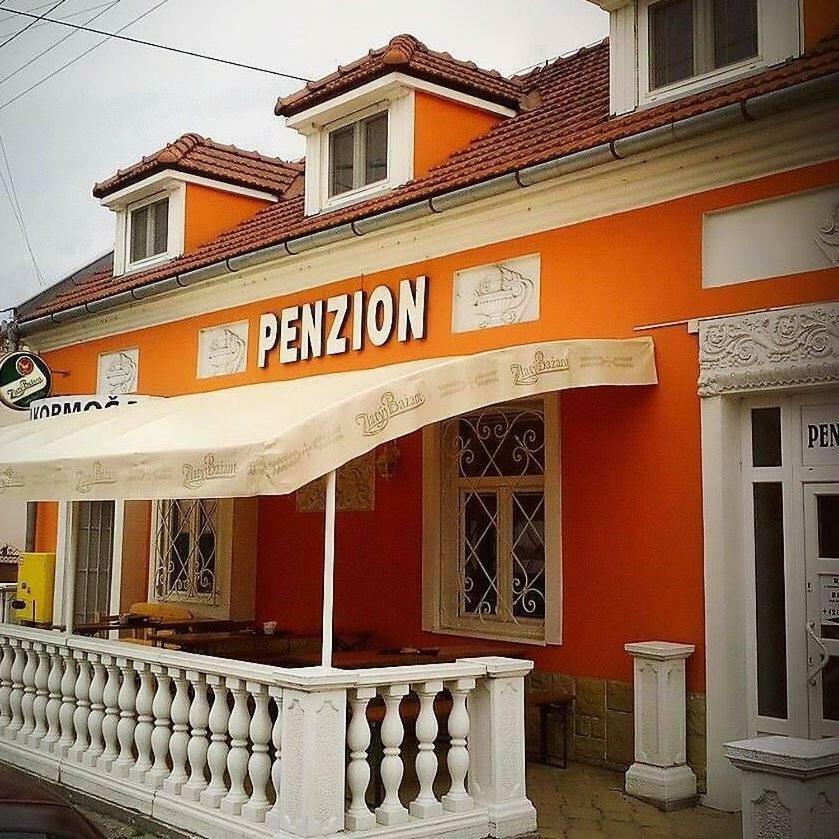 Penzion Kormos Штурово Екстер'єр фото